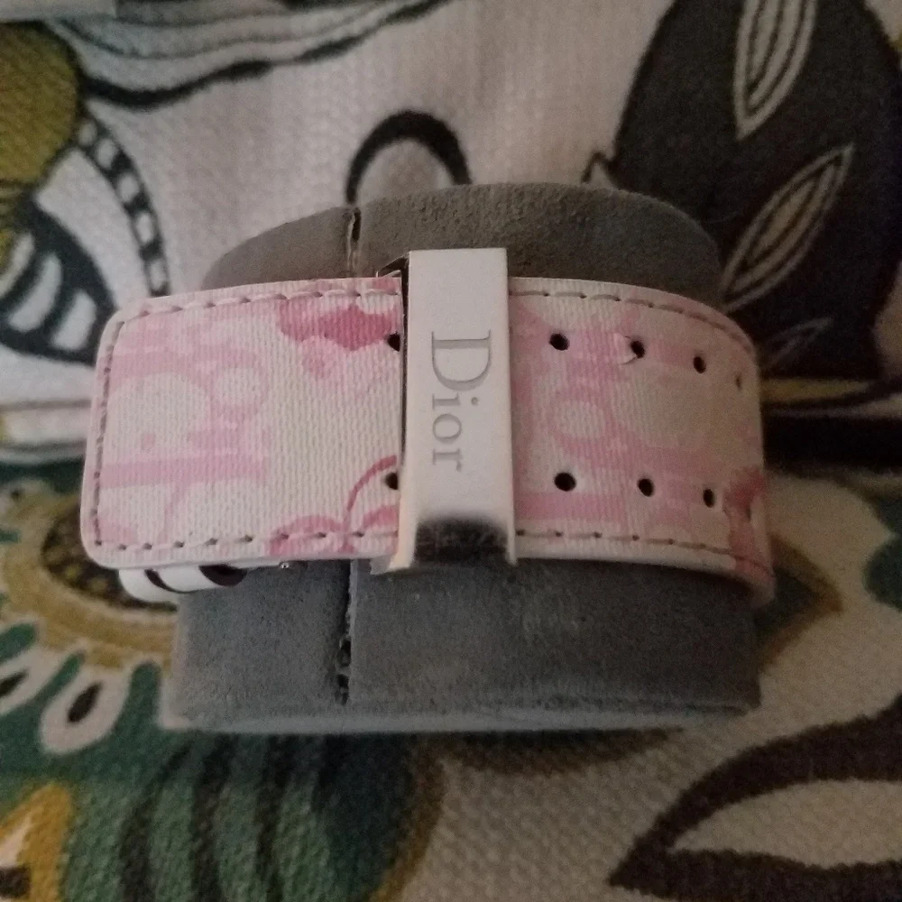 Dior Women's Pink and White Rectangular Dial Watch - Picture 4 of 5